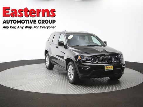 Used 2021 Jeep Grand Cherokee Laredo AWD/4WD image 53