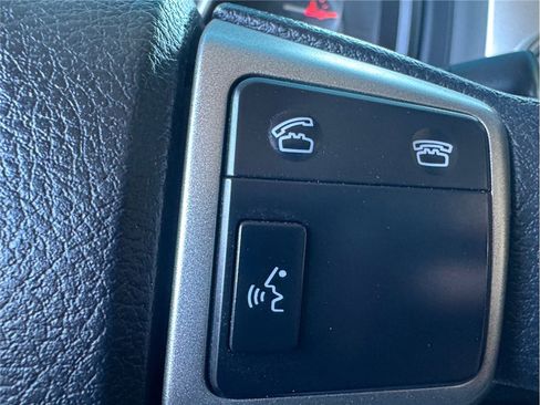 Used 2013 Toyota 4Runner SR5 image 15