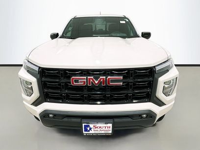 New 2026 GMC Canyon Elevation w/ Convenience Package