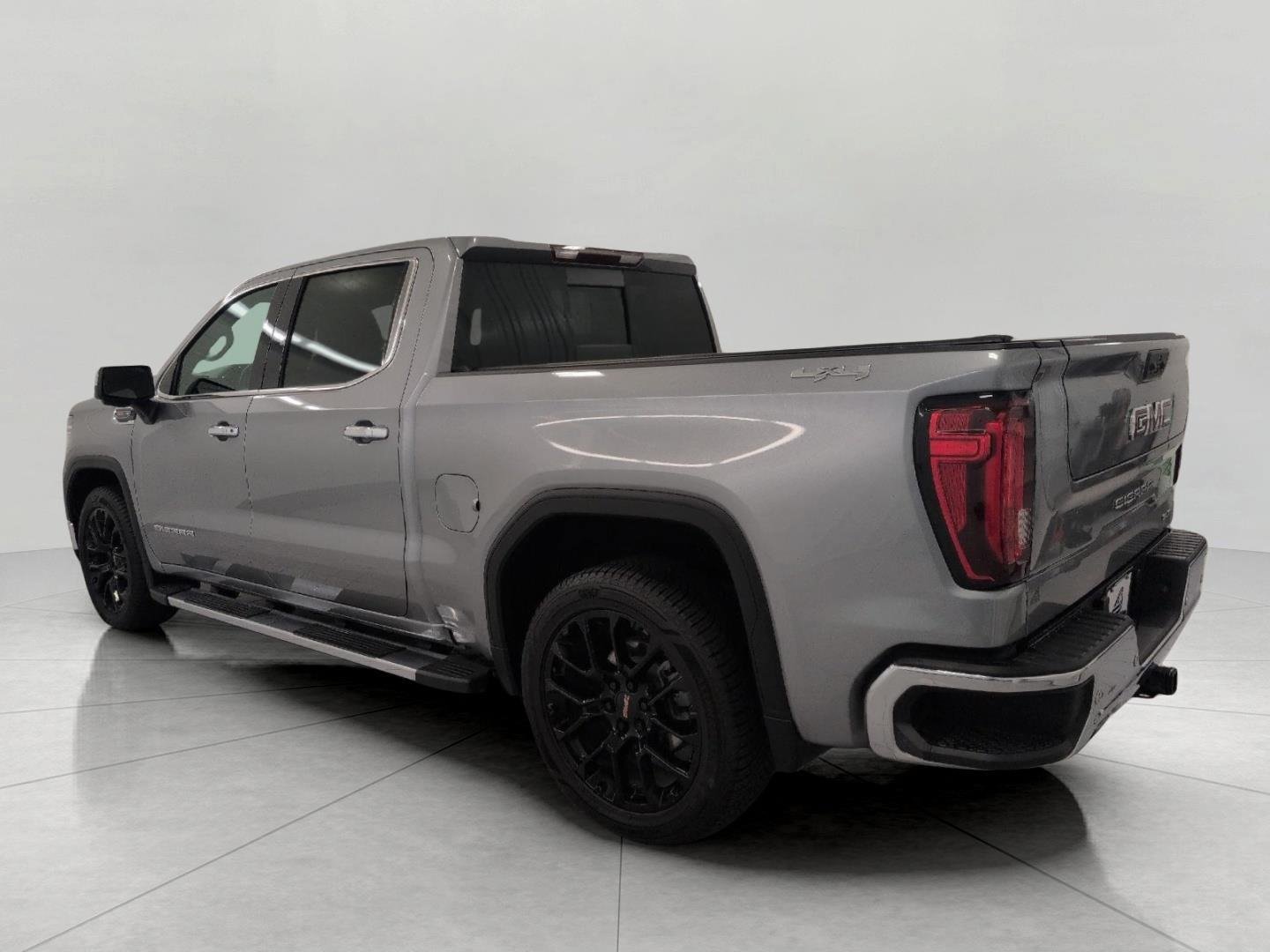 Used 2023 GMC Sierra 1500 SLT w/ SLT Premium Plus Package AWD/4WD image 49