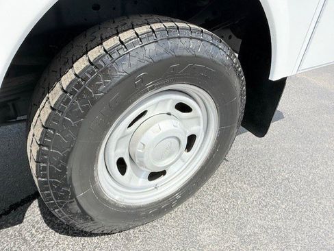 Used 2015 Ford F350 XL AWD/4WD image 9
