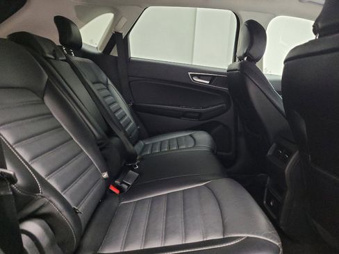 Used 2018 Ford Edge SEL w/ Equipment Group 201A image 19