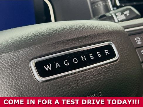 Used 2022 Jeep Wagoneer Series II image 35