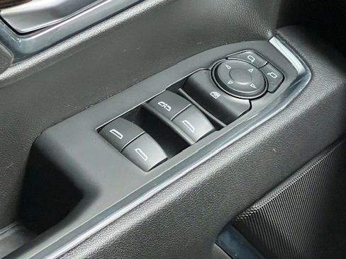 Certified 2023 GMC Sierra 1500 Elevation image 32