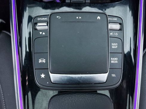 Used 2023 Mercedes-Benz GLB 250 4MATIC image 27