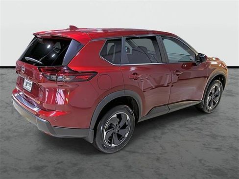 Used 2026 Nissan Rogue SV w/ Cold Weather Package AWD/4WD image 4