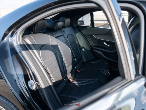 Used 2021 Mercedes-Benz C 300 4MATIC Sedan w/ AMG Line image 18