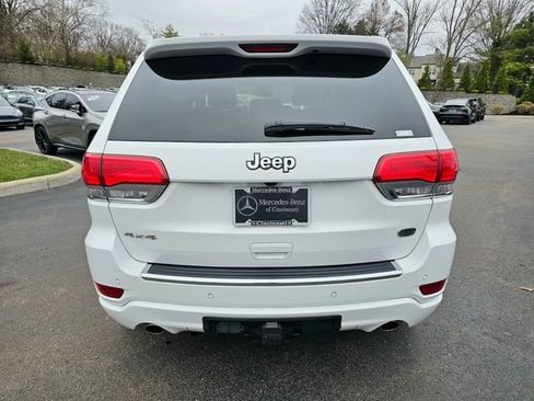 Used 2018 Jeep Grand Cherokee Overland image 9