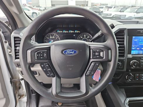 Used 2022 Ford F250 XLT w/ XLT Premium Package image 18