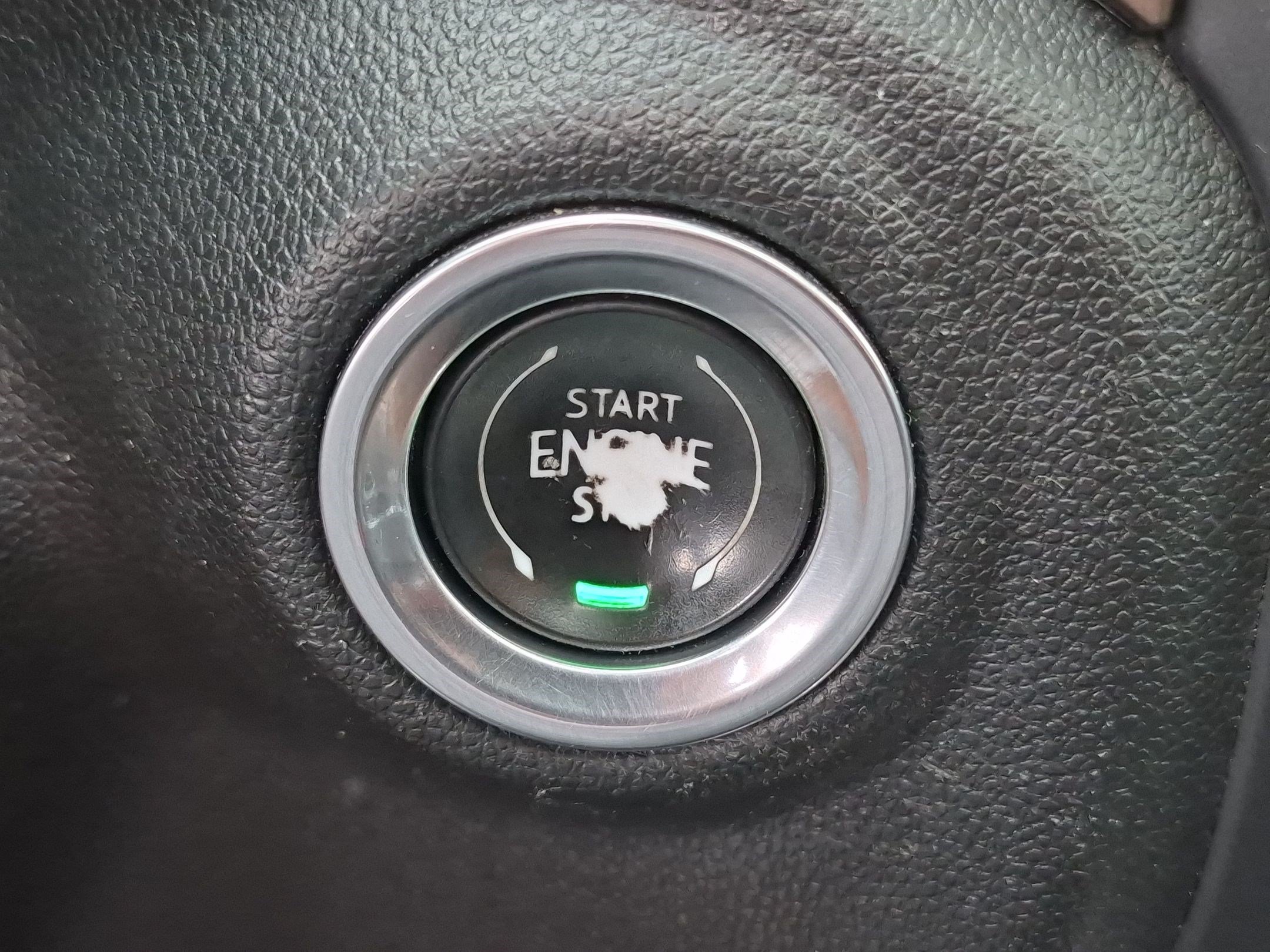 Used 2019 Chevrolet Silverado 1500 High Country w/ Technology Package AWD/4WD image 20