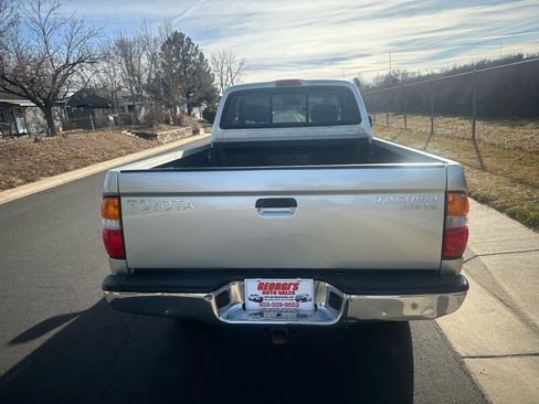 Used 2002 Toyota Tacoma 4x4 Xtracab V6 image 4