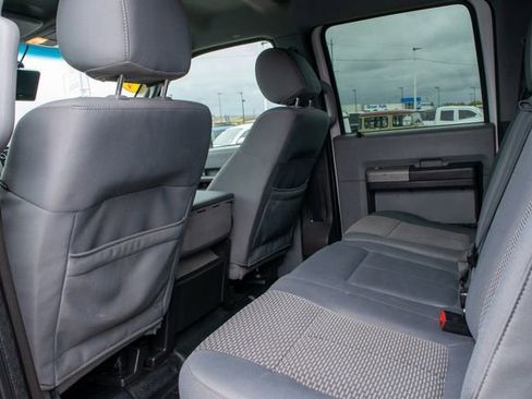 Used 2015 Ford F550 4x4 Crew Cab Super Duty image 15