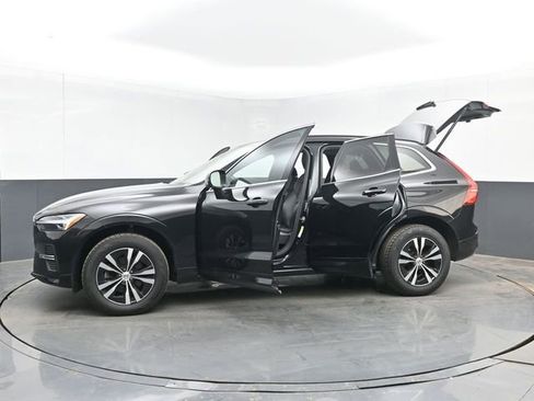 Used 2023 Volvo XC60 B5 Core FWD image 52