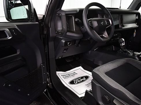New 2026 Ford Bronco 2-Door AWD/4WD image 13
