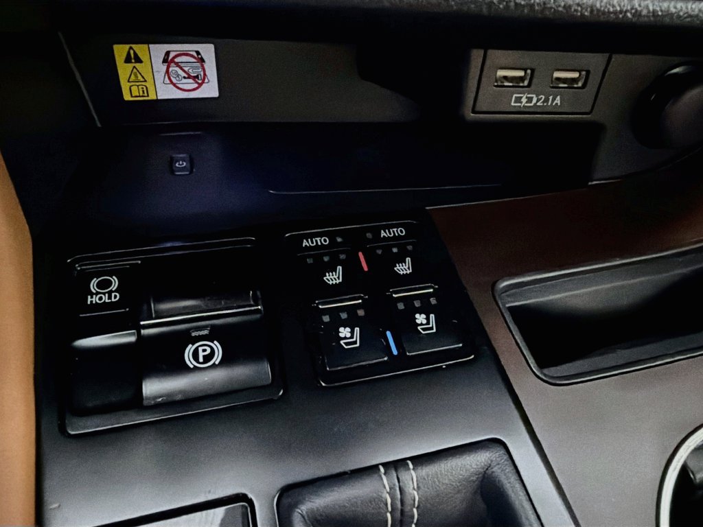 Used 2022 Lexus RX 350 AWD w/ Premium Package image 20