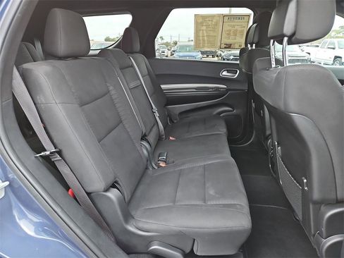 Used 2020 Dodge Durango SXT image 32
