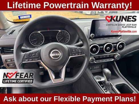 Used 2025 Nissan Sentra SV FWD image 15