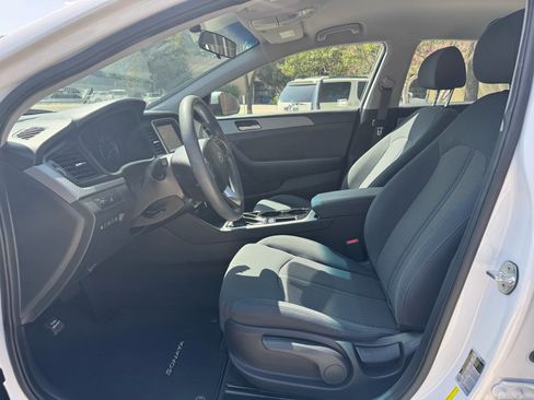 Used 2019 Hyundai Sonata ECO FWD image 5