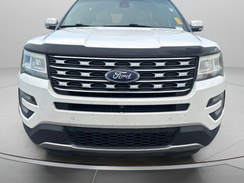 Used 2016 Ford Explorer Limited w/ Equipment Group 301A FWD image 29
