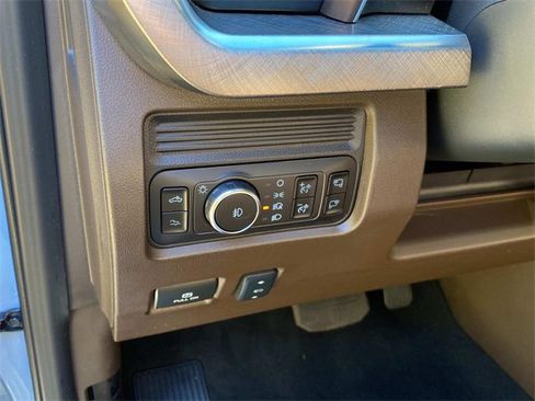 Used 2026 Ford F250 King Ranch w/ Chrome Package image 15