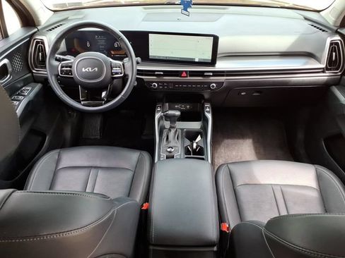Used 2024 Kia Sorento S w/ Panoramic Sunroof Package AWD/4WD image 14