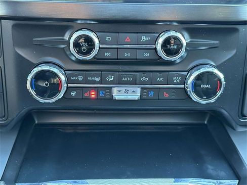 New 2026 Ford F350 Lariat w/ Chrome Package image 31