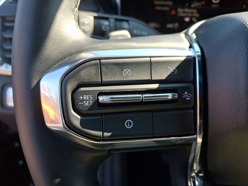 Certified 2025 GMC Acadia Elevation image 21