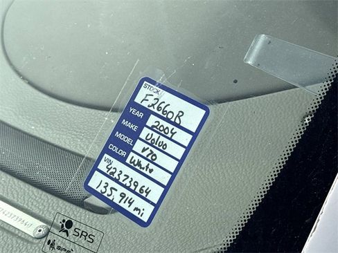 Used 2004 Volvo V70 2.4 image 7