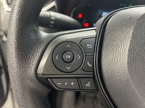 Used 2023 Toyota RAV4 LE image 18