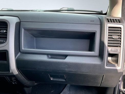 Used 2017 RAM 1500 Express image 17