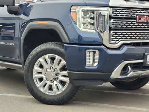 Used 2022 GMC Sierra 2500 Denali w/ Denali Ultimate Package AWD/4WD image 10