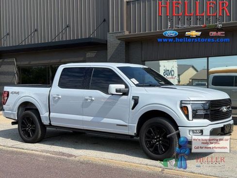 Used 2025 Ford F150 Platinum AWD/4WD image 1