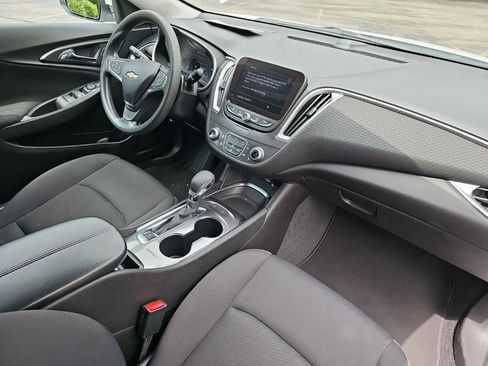 Used 2024 Chevrolet Malibu LT FWD image 13