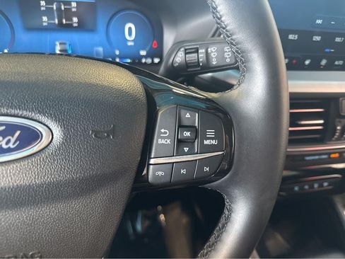 Used 2025 Ford Escape Platinum AWD/4WD image 22