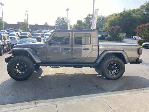 Used 2021 Jeep Gladiator Rubicon AWD/4WD image 6