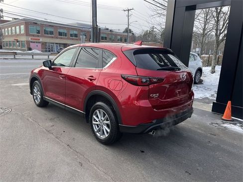 Used 2023 MAZDA CX-5 AWD 2.5 S w/ Select Package image 6