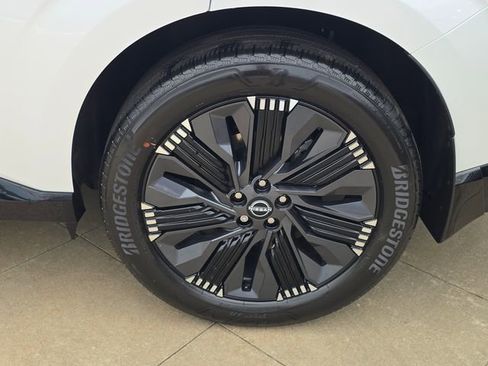New 2026 Nissan Murano Platinum w/ Cargo Package AWD/4WD image 11