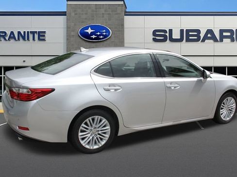 Used 2013 Lexus ES 350 w/ Luxury Pkg FWD image 10