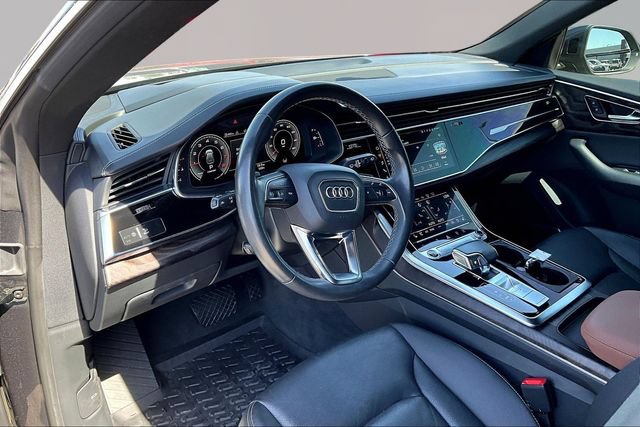 Used 2021 Audi Q8 Prestige w/ Prestige Package AWD/4WD image 13
