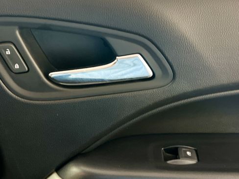 Used 2021 Chevrolet Colorado LT image 31