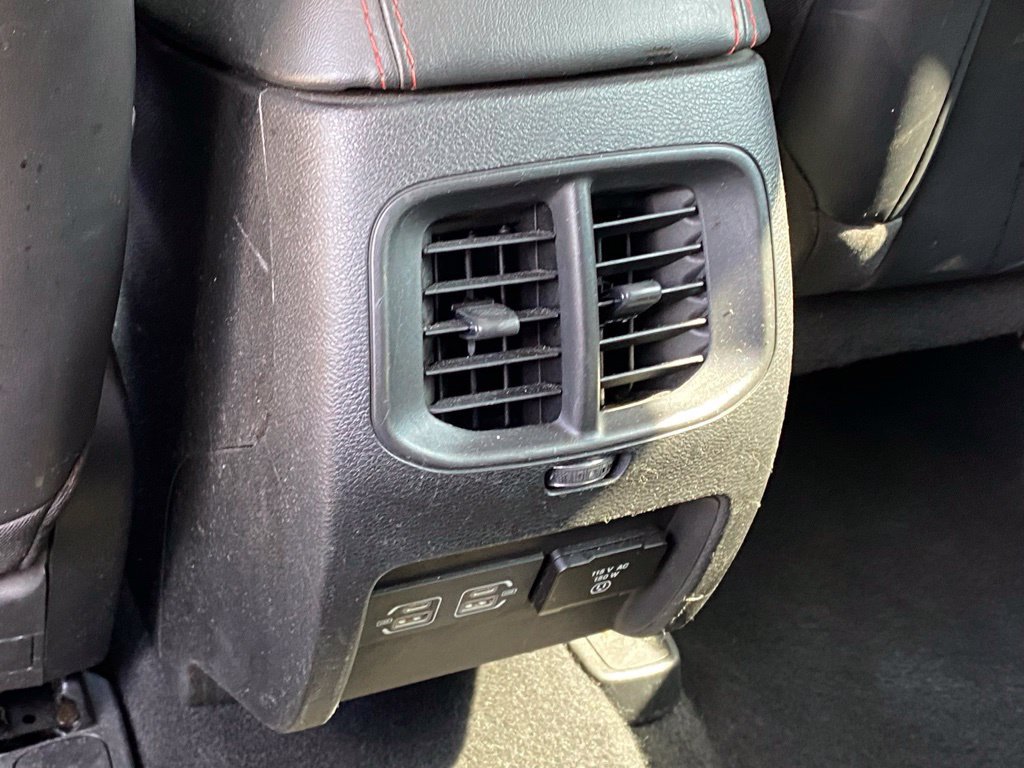 Used 2021 Jeep Cherokee Trailhawk AWD/4WD image 26