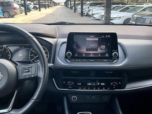 Certified 2023 Nissan Rogue SV w/ SV Premium B Package image 7