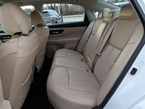 Used 2017 Nissan Altima 2.5 SL w/ 2.5 Technology Package image 10