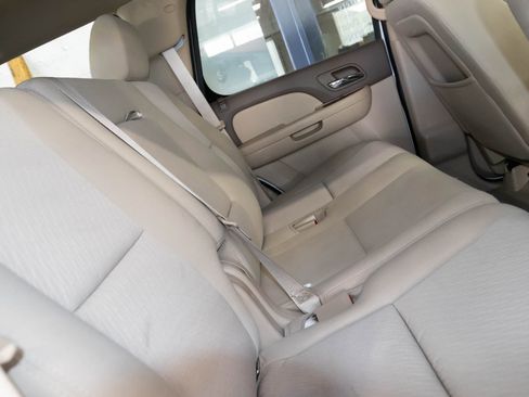 Used 2011 Chevrolet Tahoe LS AWD/4WD image 16