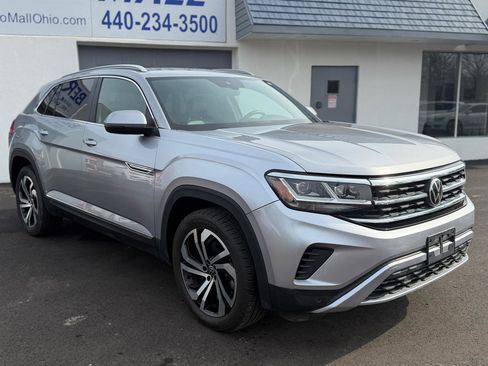 Used 2022 Volkswagen Atlas Cross Sport SEL image 6