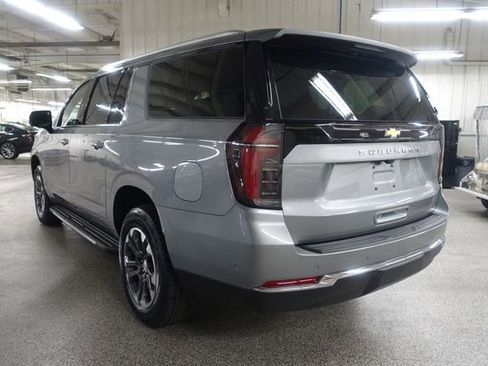 New 2026 Chevrolet Suburban LS AWD/4WD image 5