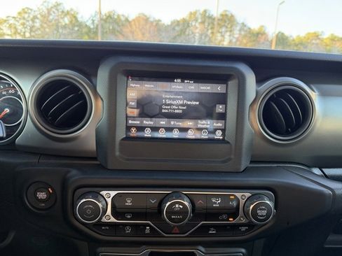 Used 2023 Jeep Wrangler Sport image 18