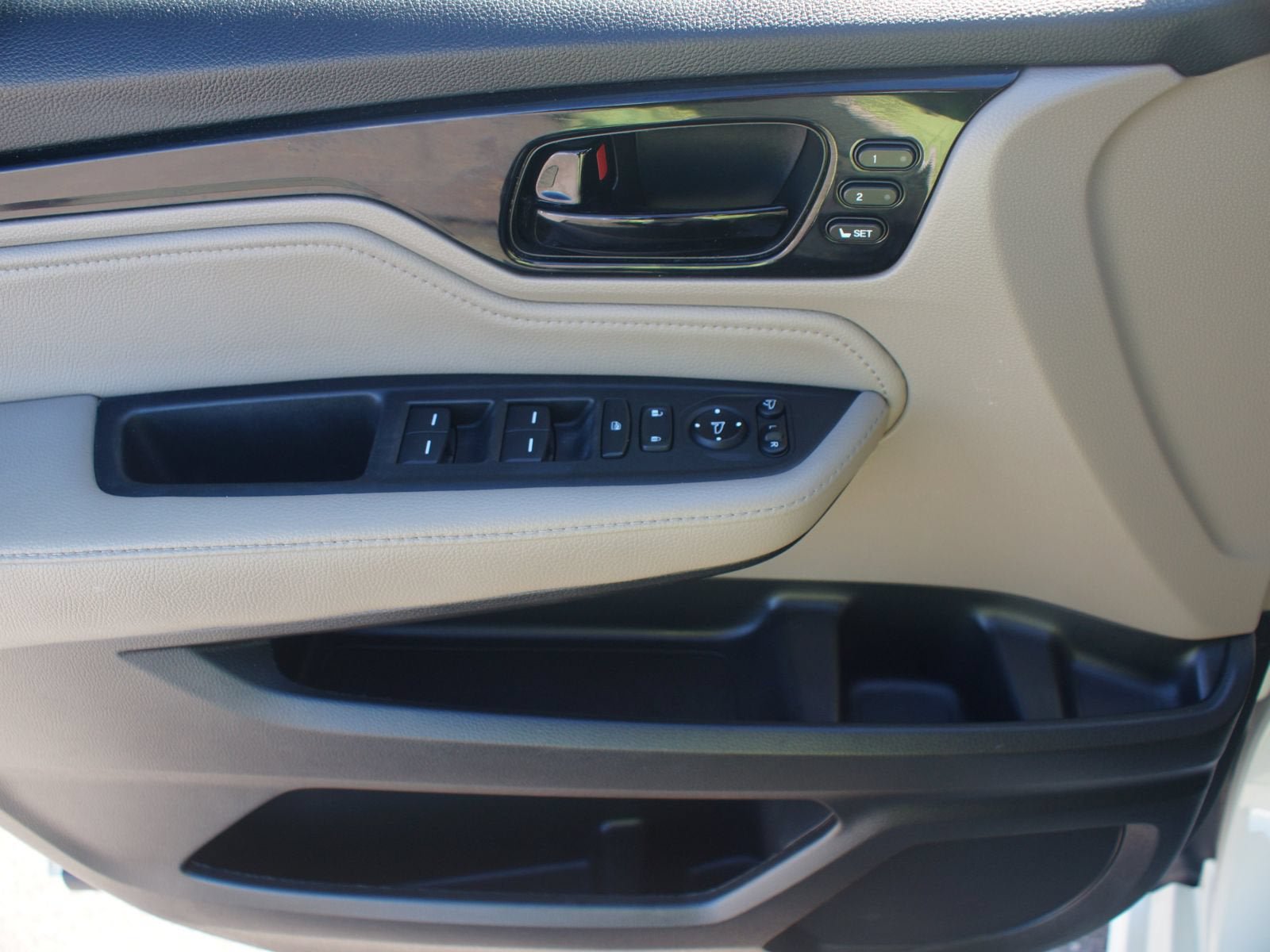 Used 2019 Honda Odyssey Elite image 32