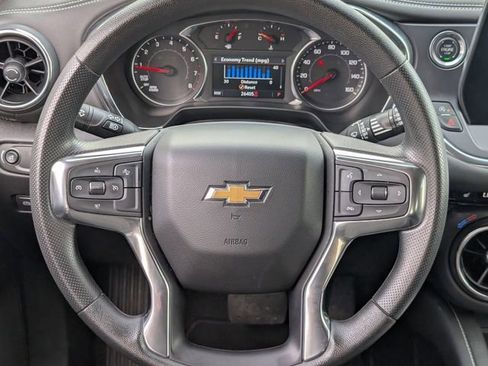Certified 2025 Chevrolet Blazer LT AWD/4WD image 11