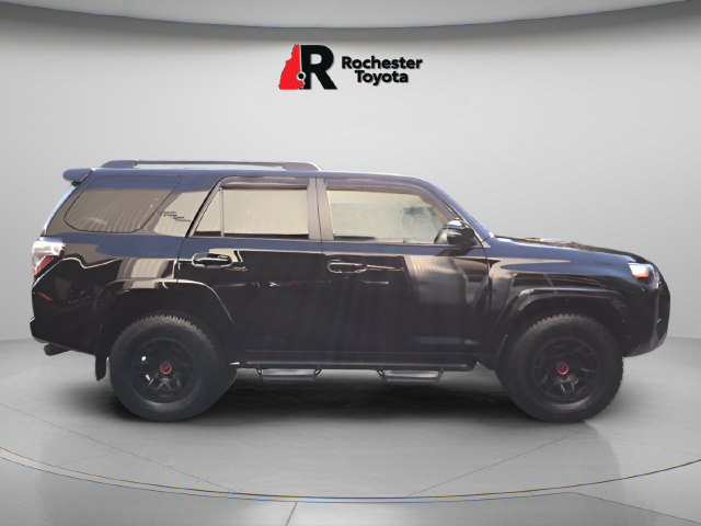 Certified 2022 Toyota 4Runner TRD Off-Road Premium w/ TRD Black Wheel Package (TMS) AWD/4WD image 8